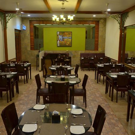 Zaras Resort Lonavala Luaran gambar